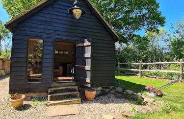 Gatwick hideout - Foto 1