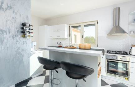 Beautiful Villa Sveta Anna with jacuzzi in Tinjan - Foto 20