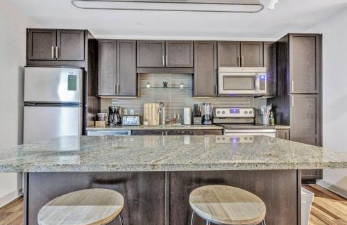 Luxury Apt W/Parking CityView|Pool| Gym|PoolTable - Foto 22