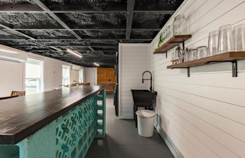 300 steps from Lake Hot Tub Fire Pit Game Room - Foto 36