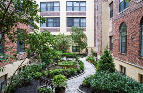 Sleeps 4! 2BR, Gym, Paid Parking, Close to Major Attractions - Foto 4