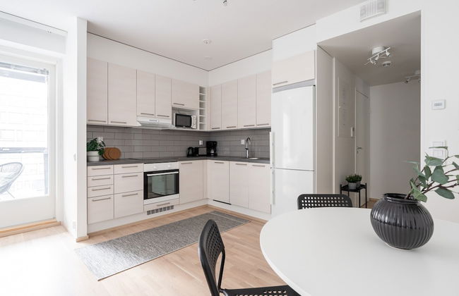 1BR & Balcony next to Railway Station in Downtown - Photo 9