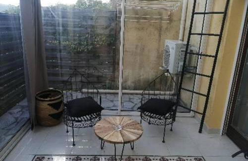 Villa Jasmin, bas de villa, à 10 min de Cannes, piscine privée - Foto 8