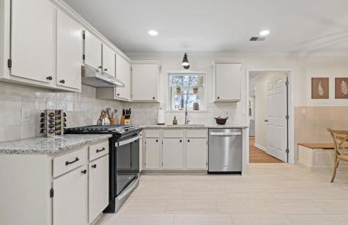 Serene 3BR Pet-Friendly Getaway Near Cartersville - Photo 8