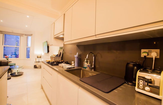 Surbiton Luxury Garden House 19 - Foto 20