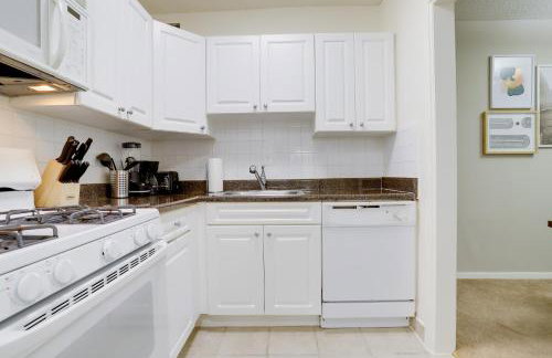Business Ready Comfort Apt Near DC - Foto 14