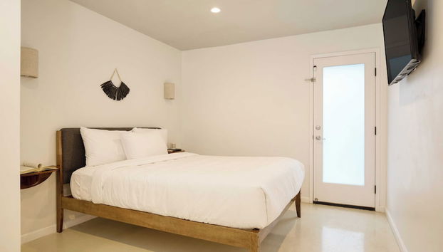 Quinta Buyout by Avantstay 2 Modern Villas Pool, Hot Tub, Putting Green - Photo 5, Room