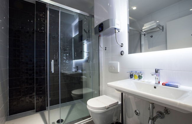 B Gold Luxury Rooms - Foto 26