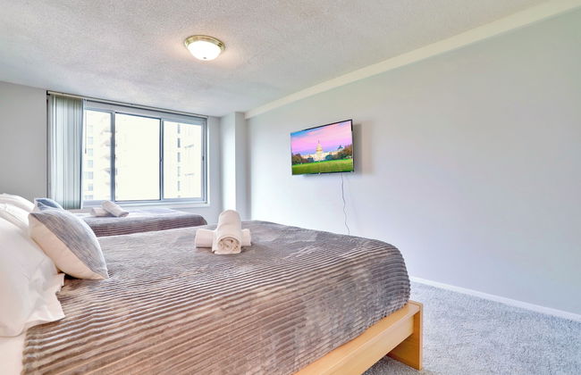 Restful Stay in DC Apartments - Photo 7