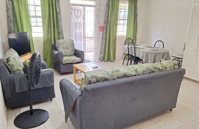 Cumber's Tropical Apartments - Foto 42