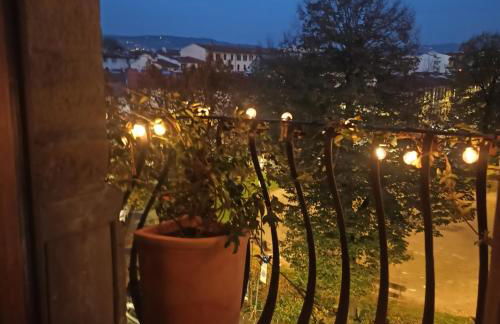 Florence castle apartment 2 bedrooms, 2 bathrooms - Photo 35