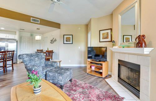 Getaway with Balcony and Spa 13 Mi to Old Town - Foto 4