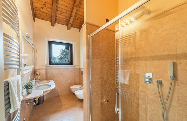 Villa Valeria con piscina - Foto 20