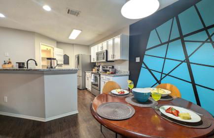 3 bed, close to Stadiums & Park, Big Yard - Photo 12