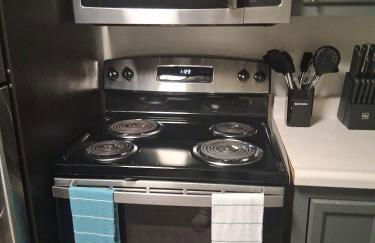 Modern Space Great For Extended Stays Pool & Gym - Foto 5