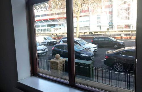 1 Fitzhamon Embankment APARTMENTS opposite Principality Stadium - LONG STAY OFFER - Foto 35