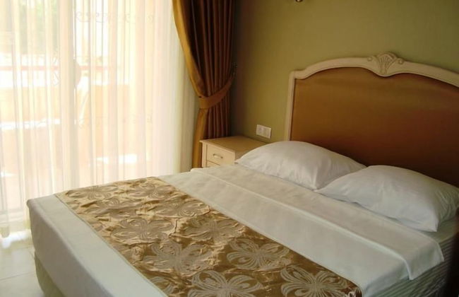 Golden Moon Apart Hotel - Photo 13