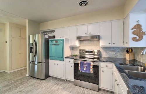 Venice Home w/ Fire Pit & Grill: 2 Mi to Beach! - Foto 14