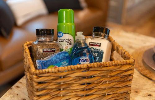 Lena Cabin Wooded Tiny Cabin - Hot Tub - Foto 10