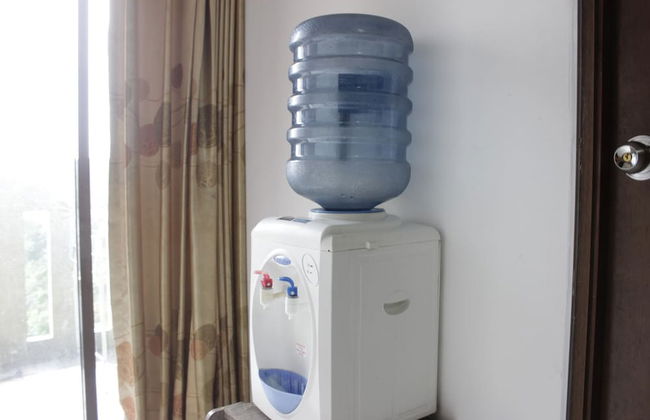 Strategic & Relaxing 2BR at Gateway Apartment Ahmad Yani Cicadas - Photo 11