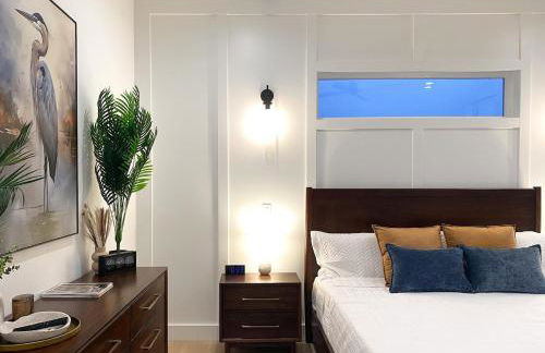 Luxe Port Lookout with waterfront, theater, games - Foto 30