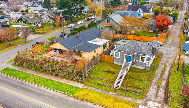 Walk to the waterfront! The Hobbit House - Foto 2, Profilbild