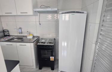 AmazHost - Casa rosa - conforto com split, wi-fi e água quente - Foto 6