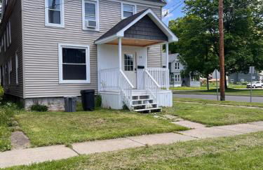 Finger Lakes Apartment - Photo 17