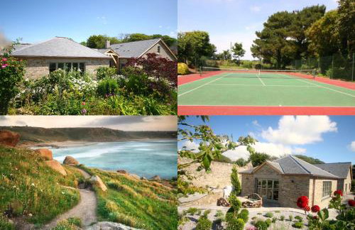 Putsborough Manor 3 Self Catering Cottages with Beach a short walk, dog friendly all year, On site Tennis, Play Area, Paddock, Spa baths, BBQ, Private Gardens, Superfast WIFI - Photo 1