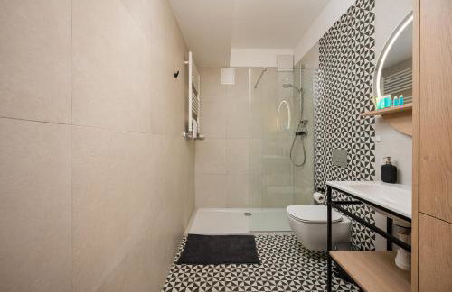 National Stadium Superior Apartment by BookingHost - Foto 22