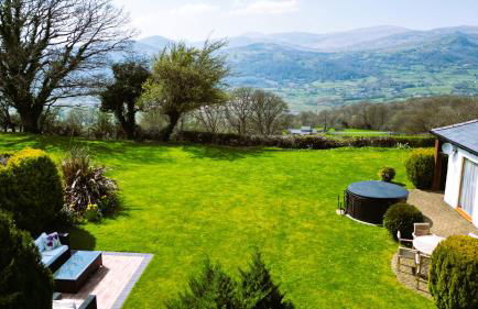 Fig Tree - Pet-friendly cottage with indoor pool, hot tub & breathtaking views of Snowdonia - Foto 4