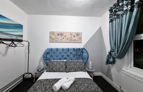 *12PR* Setup for your most relaxed & amazing stay + Free Parking + Free Fast WiFi * - Foto 8