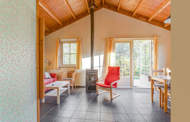 Tranquil Holiday Home in Lage Zwaluwe With Terrace - Photo 39