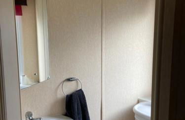 Immaculate 2-Bed Static Caravan at Monrieth - Photo 37