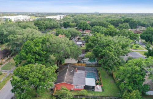 Red Royalty Pool, King Bed, Yard - Foto 44