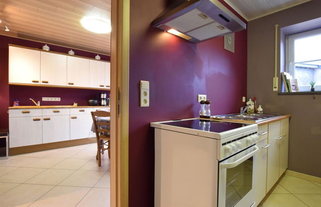 Cottage in Former Farmhouse in Tillet - Photo 7