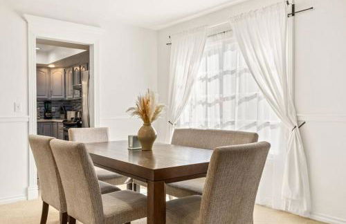 Goode HOMES Stunning Home w/ Beautiful Backyard - Foto 19