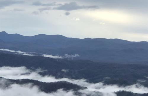 Elkstone Panoramic Views from Blowing Rock to Grandfather - Foto 2
