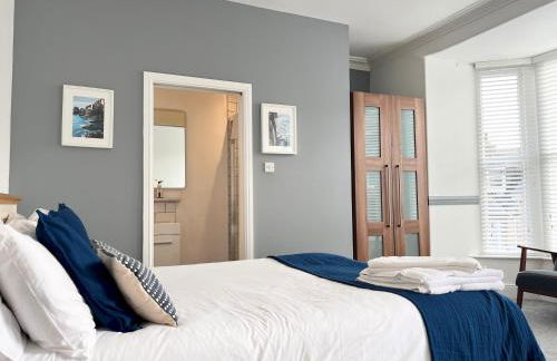 Spacious Home Near Seafront & Train Station 5 Bed Sleeps 10- Central Penzance - Foto 34