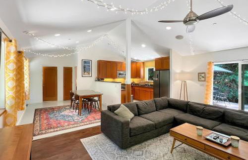 Cozy cabin deep in the redwoods with WiFi and Hot Tub - Foto 11