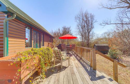 Large Deck: Luxe 6-Acre Retreat in Dahlonega! - Photo 26