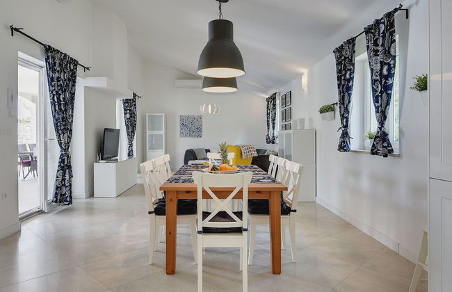 Comfortable Villa With Private Swimming Pool, Table Football, Near Labin - Foto 28