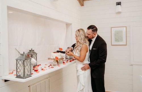 The Summit - 4 cabin getaway for 20 guests with views - Foto 76