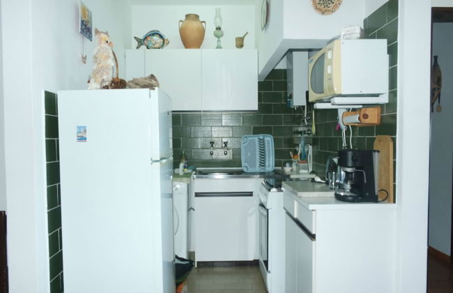 A06 - Seaview 1 Bed Apartment by DreamAlgarve - Photo 5