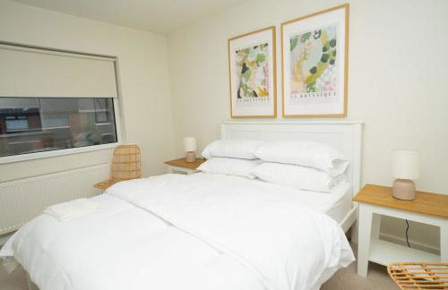 Spacious Family Stay Near the City - Foto 9