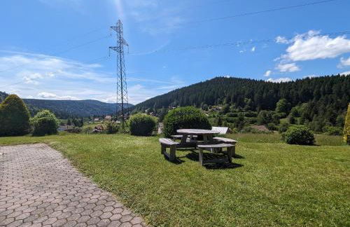 Gîte Confortable en Pleine Nature avec Cheminée et Accès Direct aux Sentiers, Proche Gérardmer et Lac - FR-1-589-124 - Photo 30