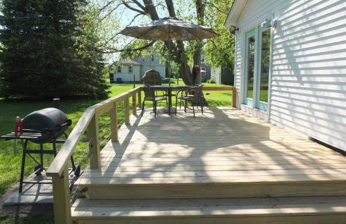 Beach Town Escape - Newly-Remodeled & Gorgeous! - Photo 12