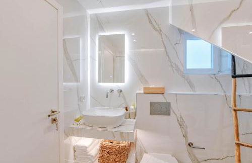 Nautica Suites-Superior Seaview suite with jacuzzi - Foto 13