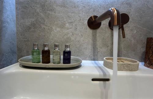 ARGO Luxury Suites - Photo 11