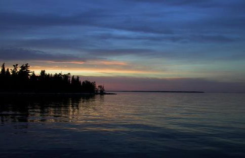 Beautiful Lake Champlain Lake Home with Private Beach - Foto 6